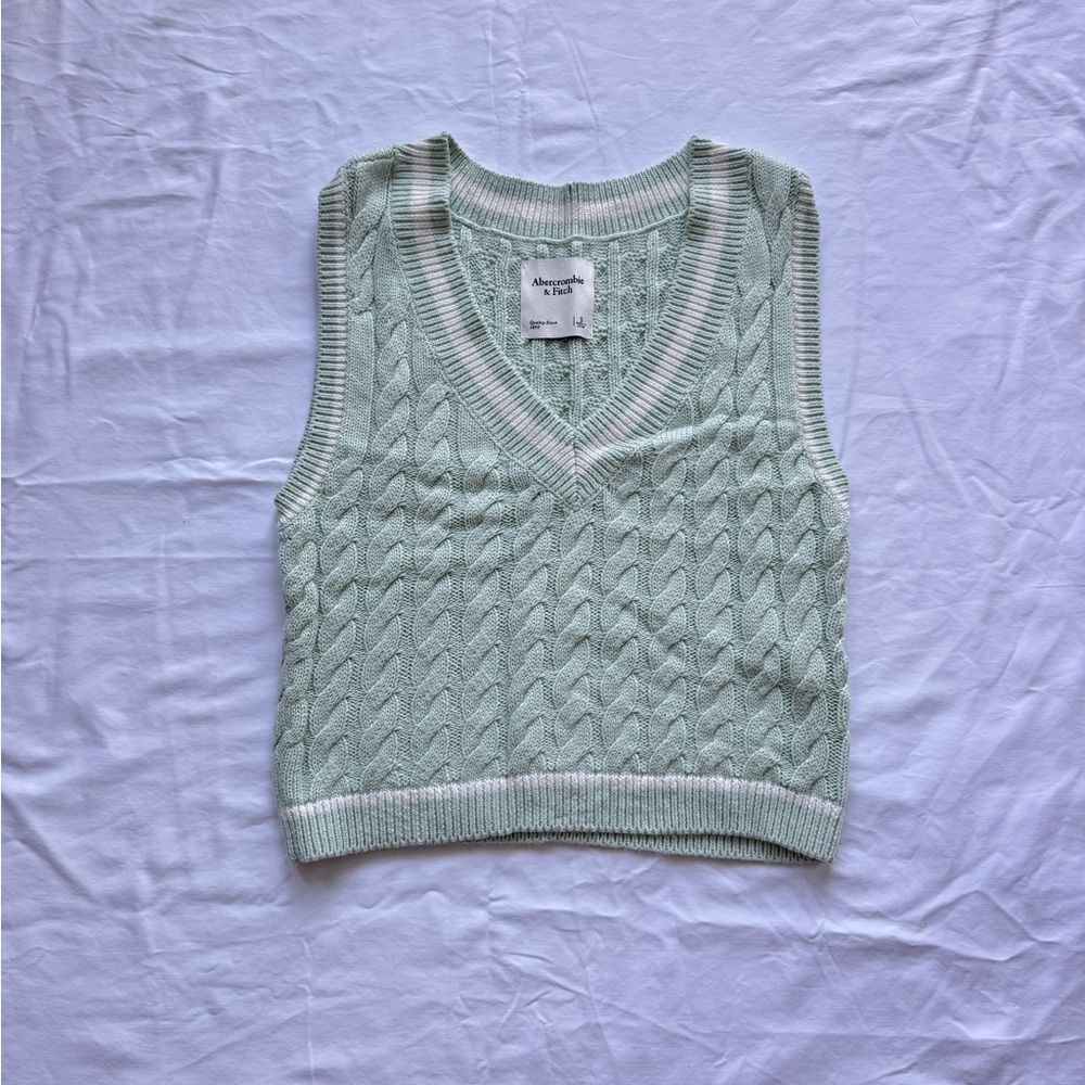 Abercrombie & Fitch - Mint Green Cable Knit Sweater Vest - Size S